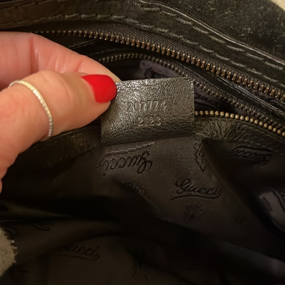 Rare Vintage Gucci Black Suede Bag - Picture 11 of 16